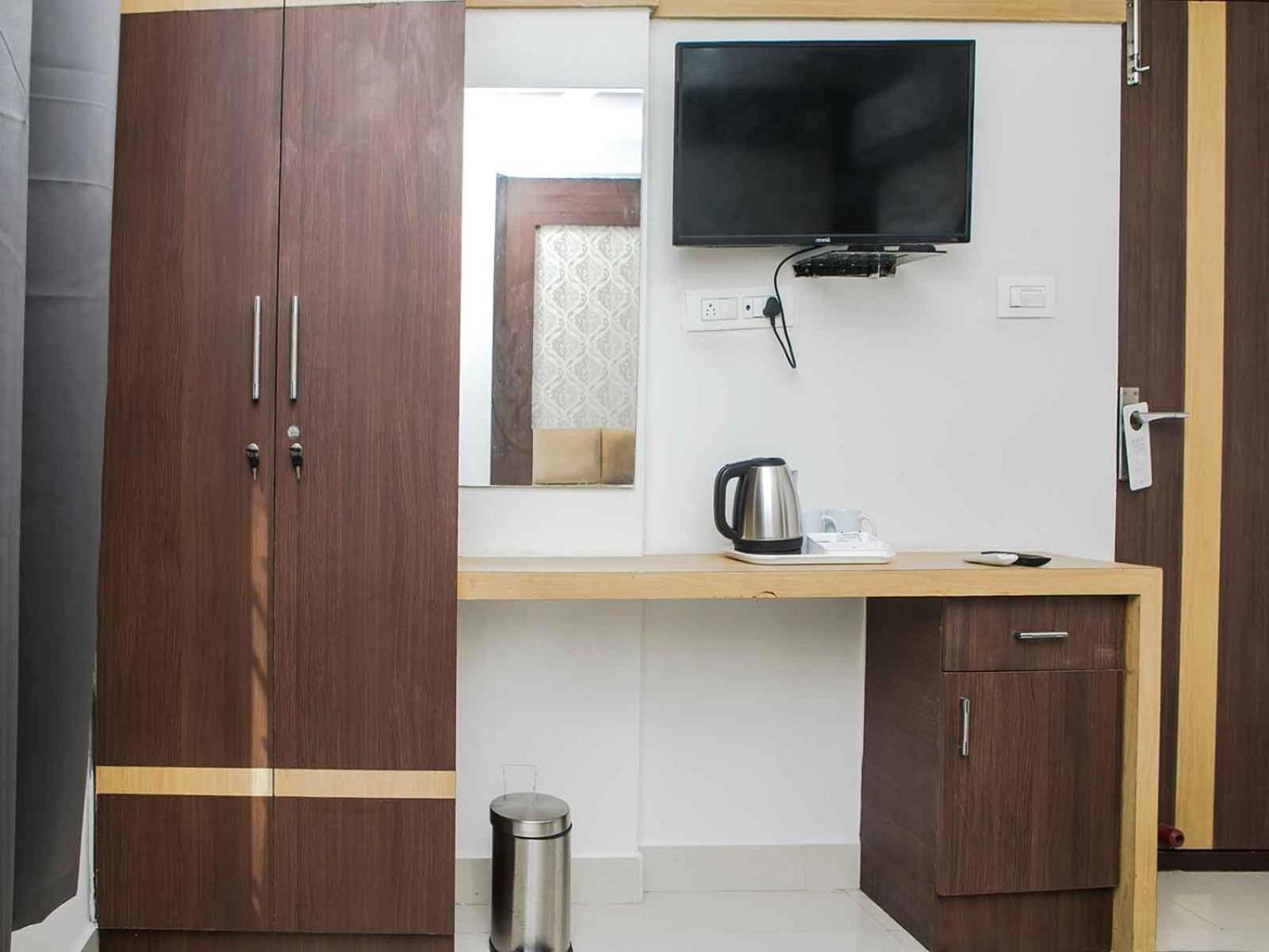 Z Express Enzyme Otel Bangalore Dış mekan fotoğraf
