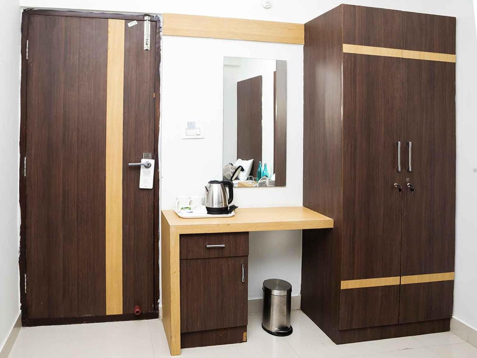 Z Express Enzyme Otel Bangalore Dış mekan fotoğraf